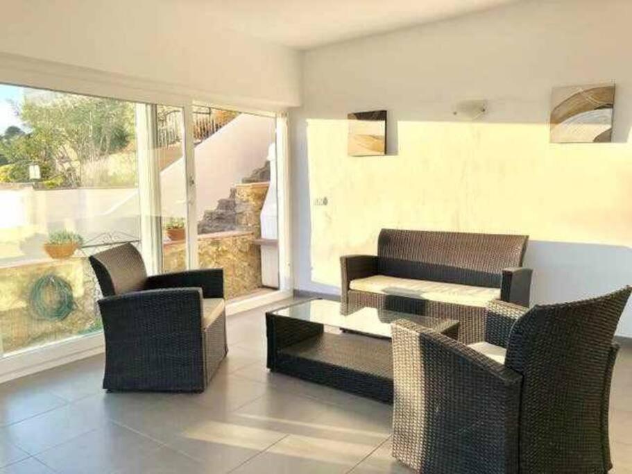 Amplio Apartamento Con Jardin En Almadrava Roses Exterior photo