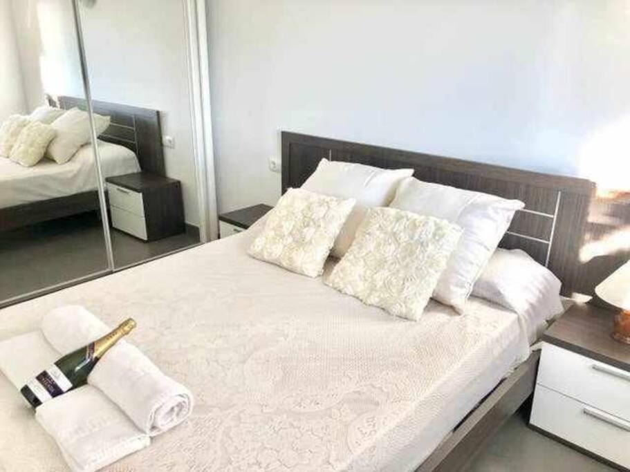Amplio Apartamento Con Jardin En Almadrava Roses Exterior photo